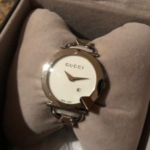 GUCCI Horsebit Watch